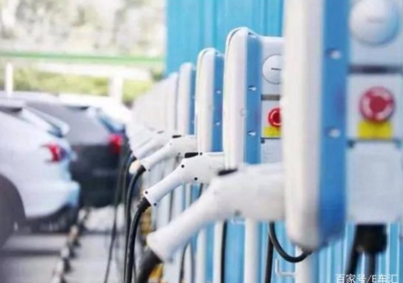 小微型純電動車又成了香餑餑，這是什么信號？