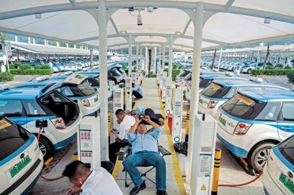 特斯拉破4600億市值，電動汽車狂歡的時代：得用戶者，得天下？