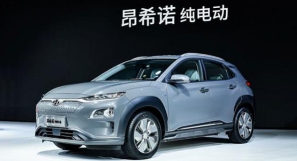 一款合資電動汽車，最高能跑500公里，0-50km/h加速為3.5秒
