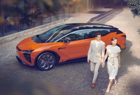 高和：開啟全新豪華電動(dòng)車時(shí)代