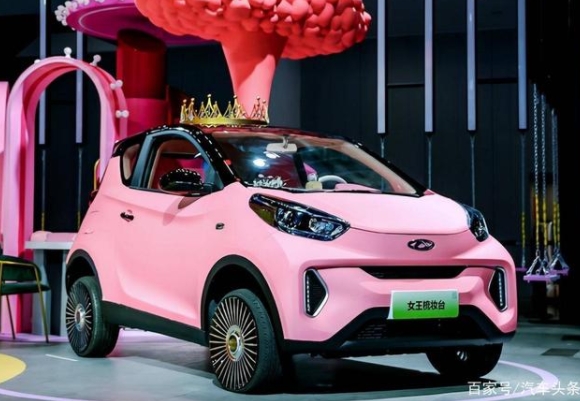 女性消費走向硬核，電動汽車卻越來越“粉紅”