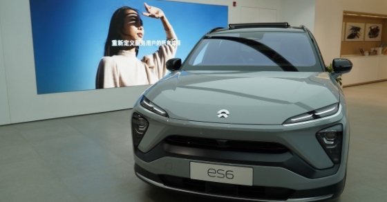 華人科學家表示，中國在電動汽車技術方面仍然落后國外對手
