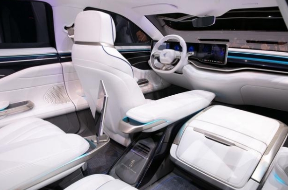 富士康正式發(fā)布純電動汽車品牌,三款電動汽車齊亮相,要火了?
