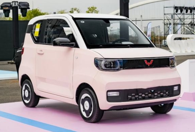 五菱宏光MINIvs理想one，智能交互在新能源汽車中有哪些應用？