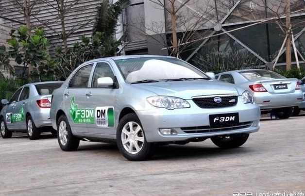 日本車企找比亞迪合作，國內同行不相信，王傳福：落后久了很正常