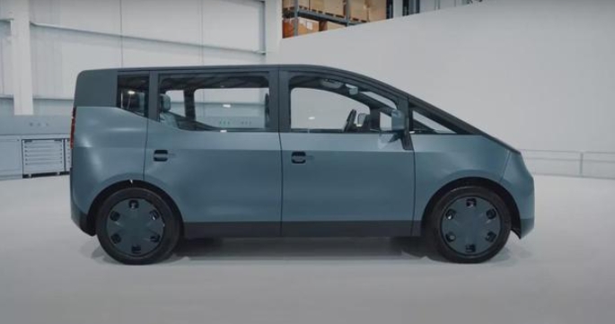 專為網約車服務Arrival展示和Uber合作的電動汽車原型