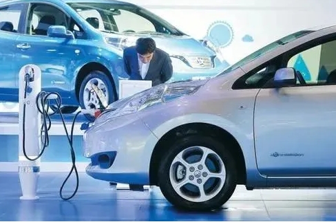 新能源汽車產業將迎“黃金十年”