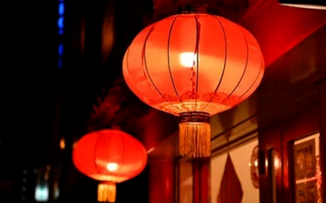 快起步祝福大家：元宵節快樂，吉祥安康！團團圓圓！順順利利！