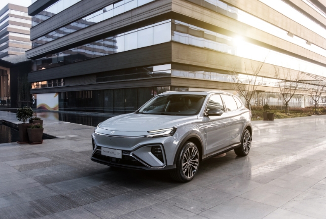 真5G智能電動(dòng)車上汽R汽車MARVELR今日上市