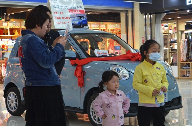 開啟新能源汽車時代！新年輕座駕，凌寶BOX電動車在張掖上市！