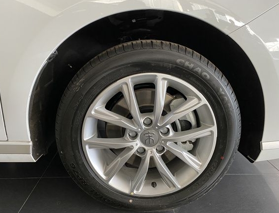 中國新能源汽車銷量比亞迪秦混動價格