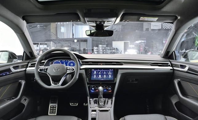 最遲到2025年，大眾汽車在電動汽車中排名第一，或超過特斯拉