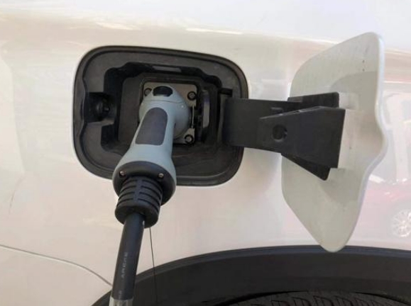 2020年全球電動汽車銷量超300萬輛中歐并駕齊驅(qū)
