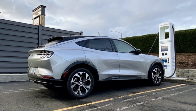 2021年MustangMach-E：福特EV在旅途中的充電速度有多快？