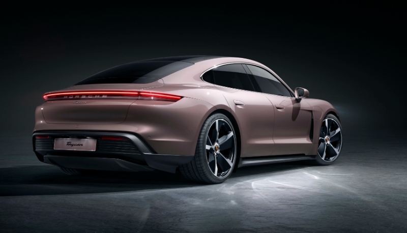2021PorscheTaycan：基本款888,000RMB版本即將上市
