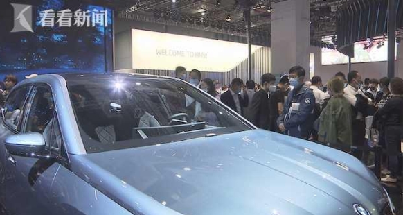 全球車企為何搶灘新能源車？