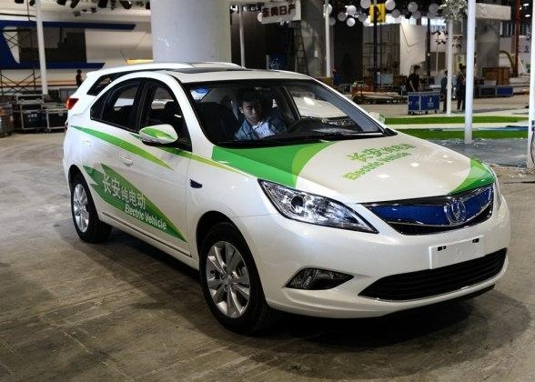 長安汽車多維度布局新能源汽車產業