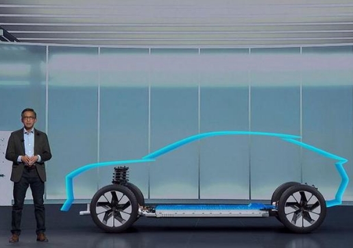 福特發布電動汽車發展規劃！加速投資，推全新平臺，研發固態電池