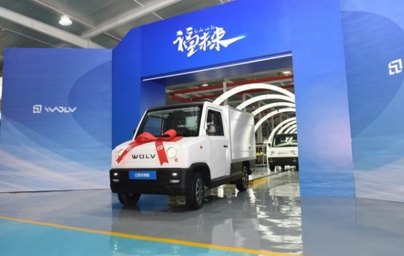 閃亮登場！這款新能源車，江陰造