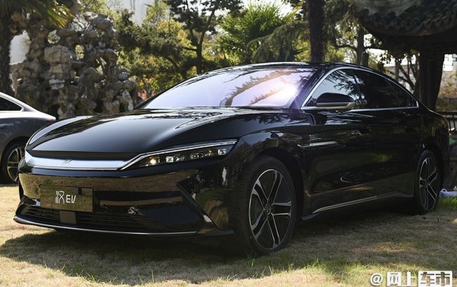 比亞迪4月銷量增42%新能源車持續(xù)熱銷-暴漲104%