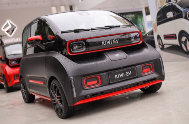 2021新款小型新能源汽車，KIWIEV打破禁錮，成功出圈