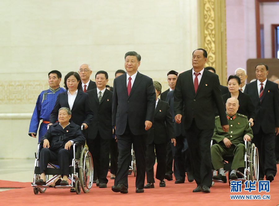 慶祝中國共產黨成立100周年“七一勛章”頒授儀式在京隆重舉行