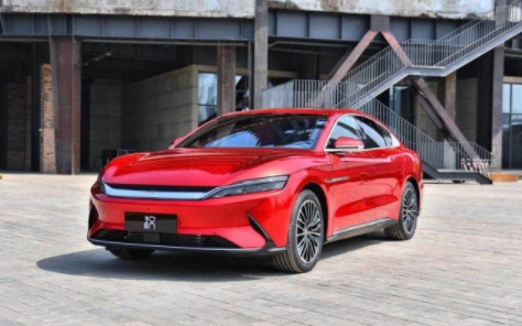 單月賣出4萬多臺車，中國最大新能源汽車公司誕生，市值破7千億