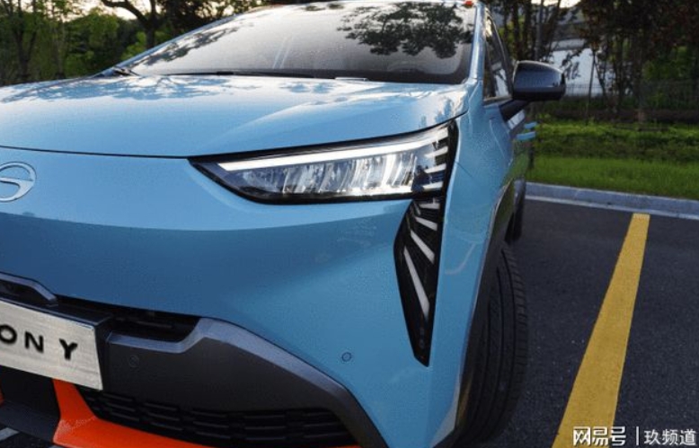 難以想象，一輛“十萬級”電動車，居然顛覆了大家的認知