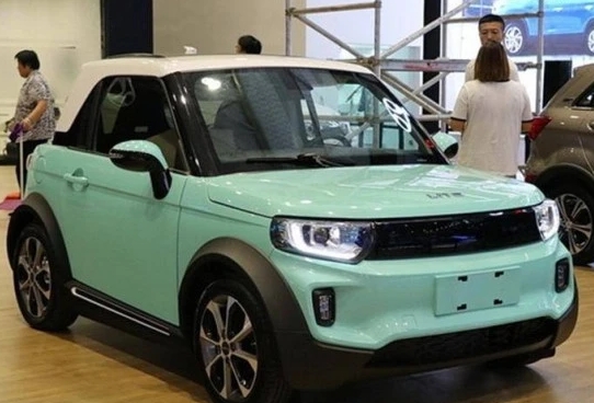 充電樁被占，“綠牌車”無處可停？一城發布新規，讓人拍手叫好