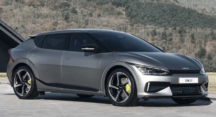 2021年世界上最快的電動汽車百公里加速僅1.9秒
