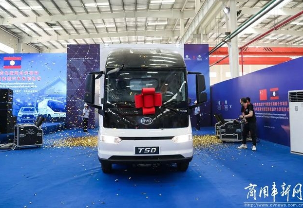 釋放南南合作“減碳”潛力！28輛比亞迪新能源汽車成功發運老撾