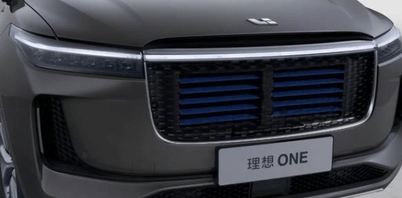 在新能源車市場(chǎng)中，新一代的理想ONE，續(xù)航可達(dá)800KM