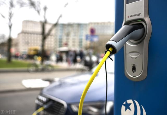 電動汽車，你還會選擇日系嗎？