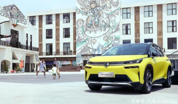 佛山推出萬元購車補貼新政，銷冠品牌新能源車成香餑餑