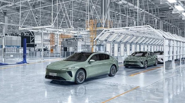 同比大增169.4%！7月新能源汽車賣瘋了，對燃油車替代效應(yīng)已顯現(xiàn)