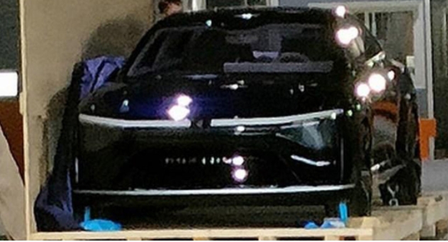 富士康首款電動汽車諜照出現