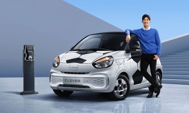 4萬元買電動汽車代步您會選誰？