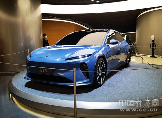 收官2021車市再掀新能源車“上新”潮