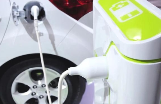 電動汽車時代誰與爭鋒?
