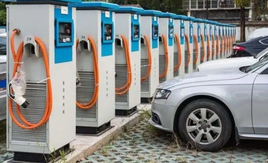 車企：純電續航都1000KM了，為什么你們還是不買電動汽車？