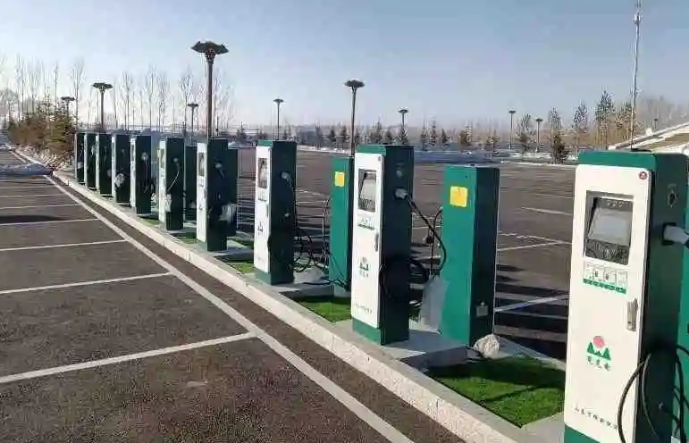 新能源汽車快速增長多地充換電基建提速