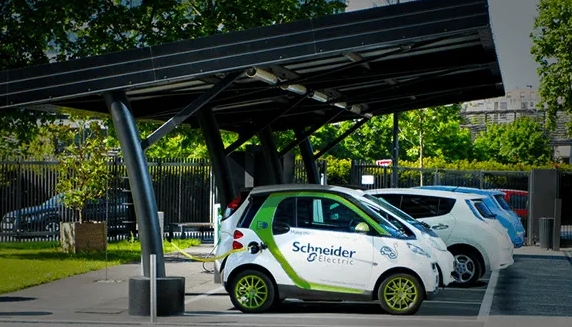 國際能源署提出加速全球電動汽車普及的五項建議