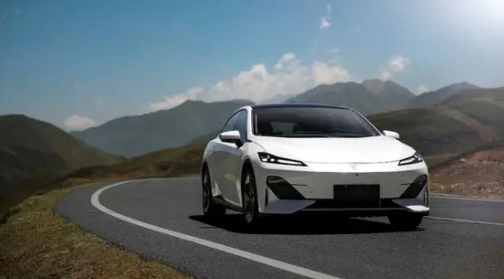 小鮮肉來襲!六大新能源汽車品牌將在長沙國際車展首秀