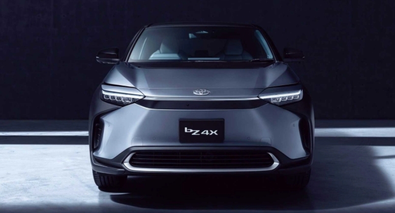 豐田首款量產電動汽車bZ4X重新上市后銷量不佳，宣布日本租金首付減半