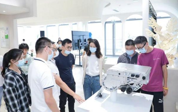 與比亞迪專家暢聊前沿科技e平臺3.0分享沙龍杭州站開啟