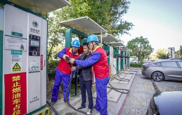 超2萬個充電樁為綠色出行“加油”，杭州全力破解電動汽車里程焦慮