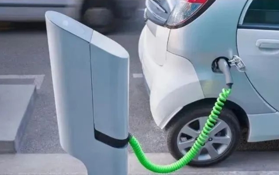 英國(guó)收緊電動(dòng)汽車優(yōu)惠政策