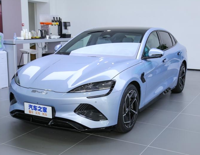 2022年國內(nèi)新能源車產(chǎn)量或達(dá)562.7萬輛