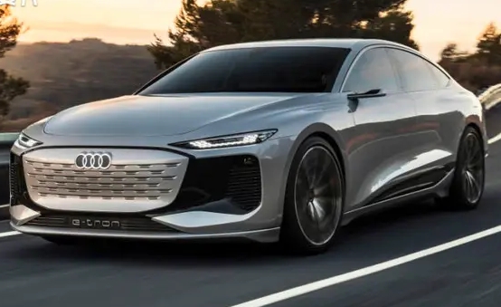 奧迪官宣2033年停售燃油車！2026年起只推出電動汽車