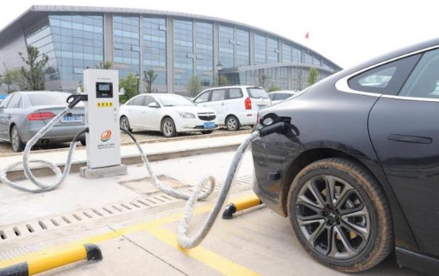 1-11月全球電動汽車銷量中國居首位，占43%！